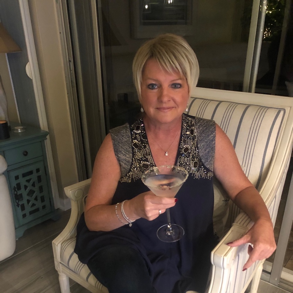 Meet your Posher, Denise